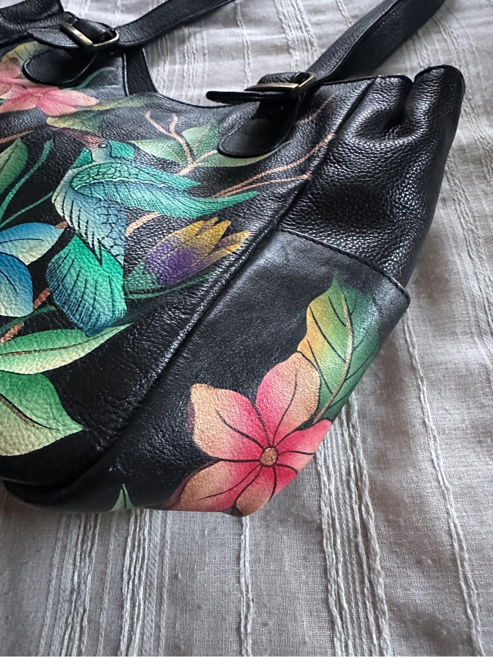 Anna by Anuschka Hand Painted Leather Shoulder Bag | Birds in Paradise Black - Picture 11 of 16